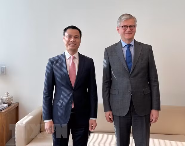 UN Under-Secretary-General expects Vietnam’s stronger engagement in peacekeeping operations ảnh 1