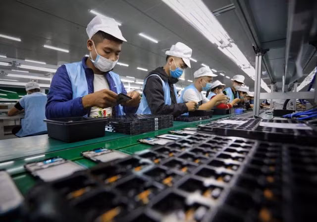 Supporting industry to meet 70 percent of domestic demand by 2030 ảnh 1