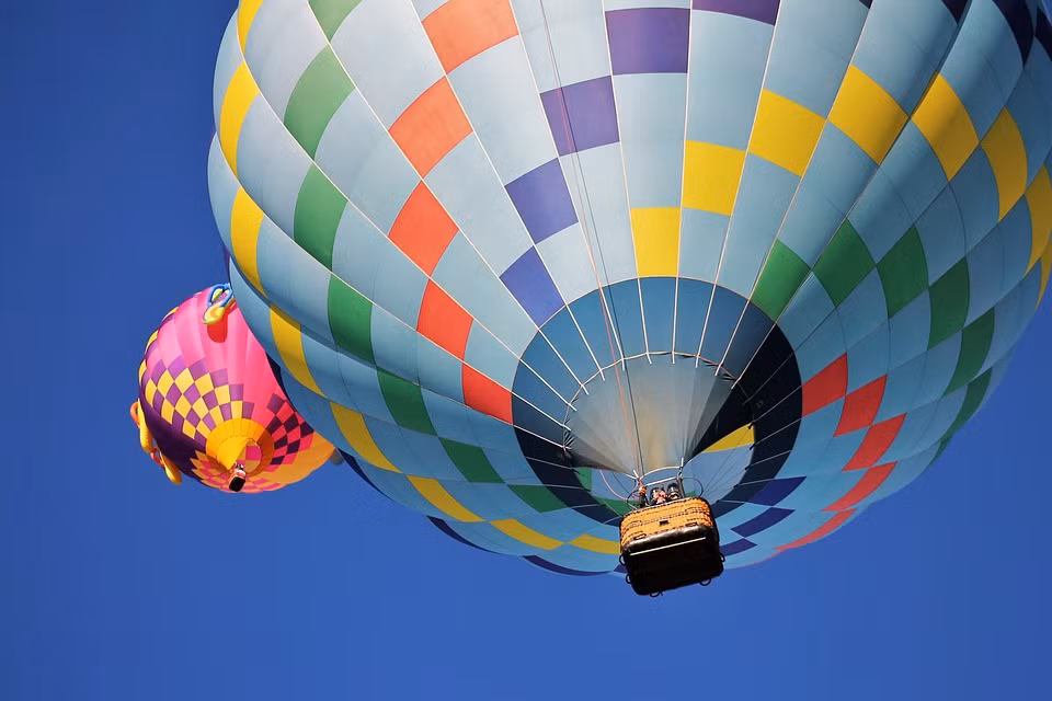 Hanoi to host hot air balloon festival "Colourful Hanoi” ảnh 1