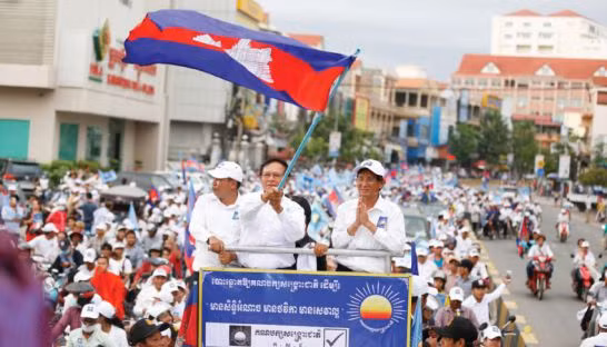 Cambodia's opposition party dissolved by Supreme Court ảnh 1