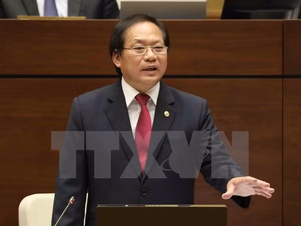 Mainstream media should orient information on social networks: minister ảnh 1