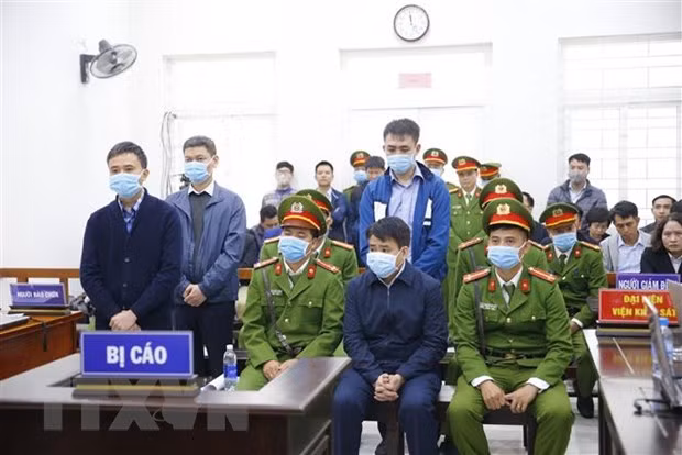 Former Hanoi mayor sentenced to five-year imprisonment ảnh 1