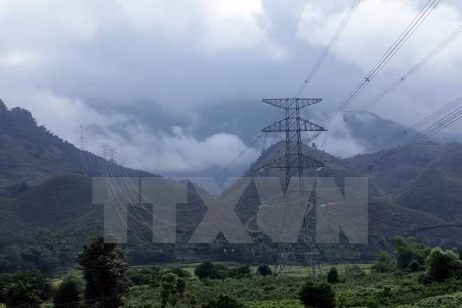 Son La – Lai Chau 500 kV transmission line completed ảnh 1