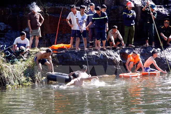 Ministry requests raising awareness of injury, drowning prevention ảnh 1