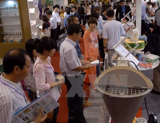 Int’l food ingredient exhibition underway in Vietnam ảnh 1