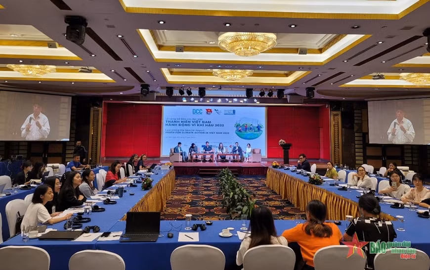 Report on youth action for climate change in Vietnam launched ảnh 2 Report on youth action for climate change in Vietnam launched ảnh 2