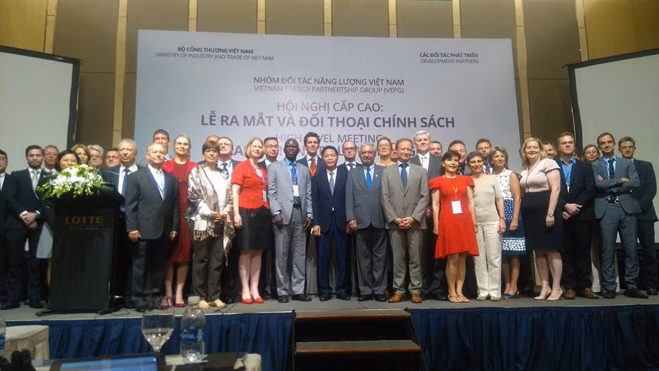 Vietnam Energy Partnership Group debuts ảnh 1