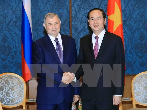 President Tran Dai Quang leaves Moscow for Saint Petersburg ảnh 1