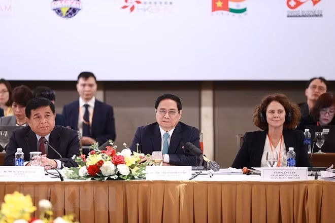 PM pledges to further support enterprises at Vietnam Business Forum 2023 ảnh 1 PM pledges to further support enterprises at Vietnam Business Forum 2023 ảnh 1
