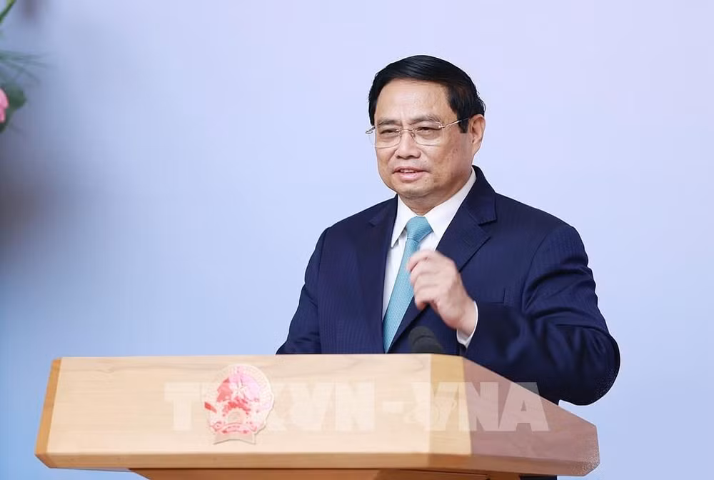 Vietnam expects to enter top 30 countries in terms of tourism competitiveness: PM ảnh 1