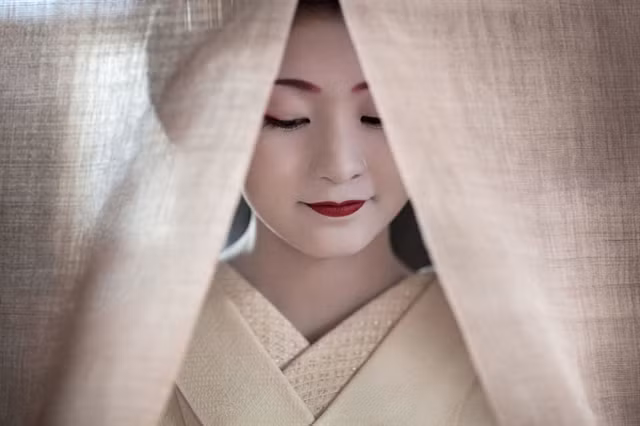 Month-long photography event begins ảnh 1