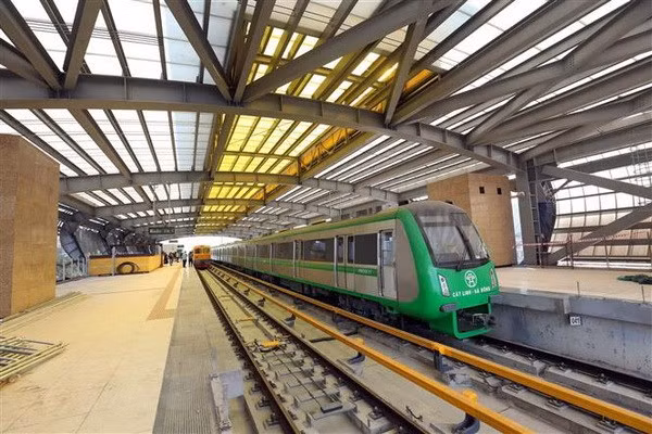 Cat Linh-Ha Dong metro to officially run in April ảnh 1