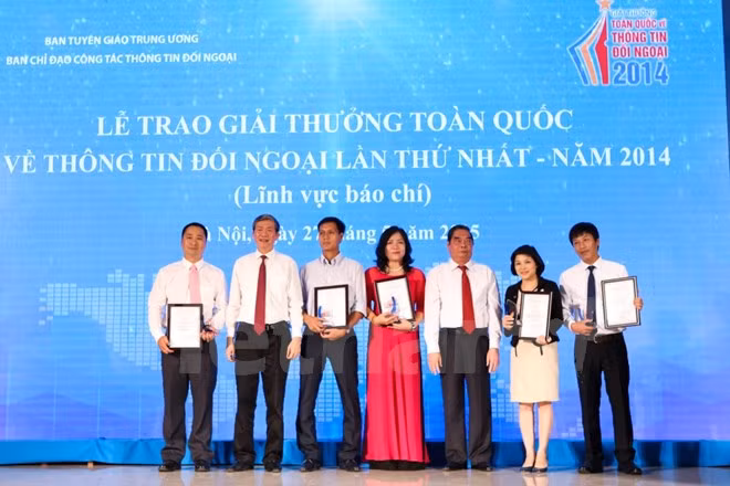 Decree specifies external information service activity management ảnh 1