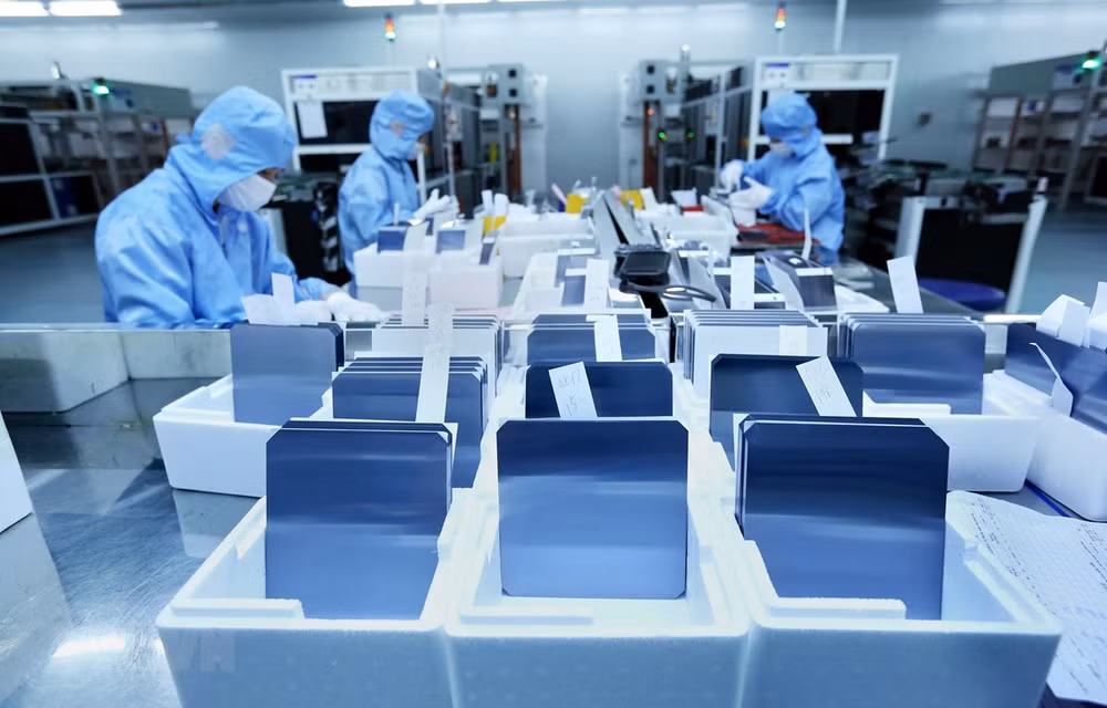 Vietnam remains promising middle, long-term destination for investors: JBIC ảnh 1