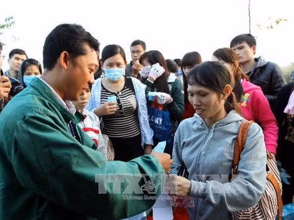 Support for workers in Hanoi industrial parks in lead-up to Tet ảnh 1 Support for workers in Hanoi industrial parks in lead-up to Tet ảnh 1