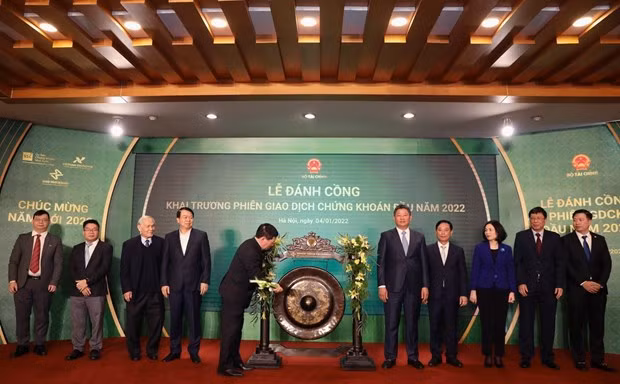 Stock market to make robust gains in 2022 ảnh 2