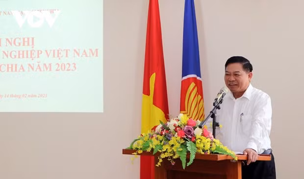 Conference discusses support for Vietnamese businesses in Cambodia in removing difficulties ảnh 1