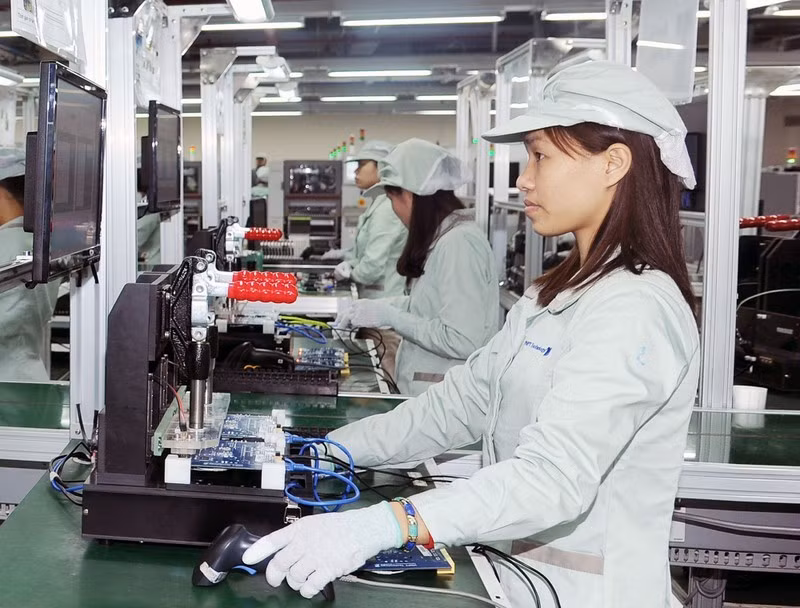 Breakthrough policies needed to develop electronics industry ảnh 1