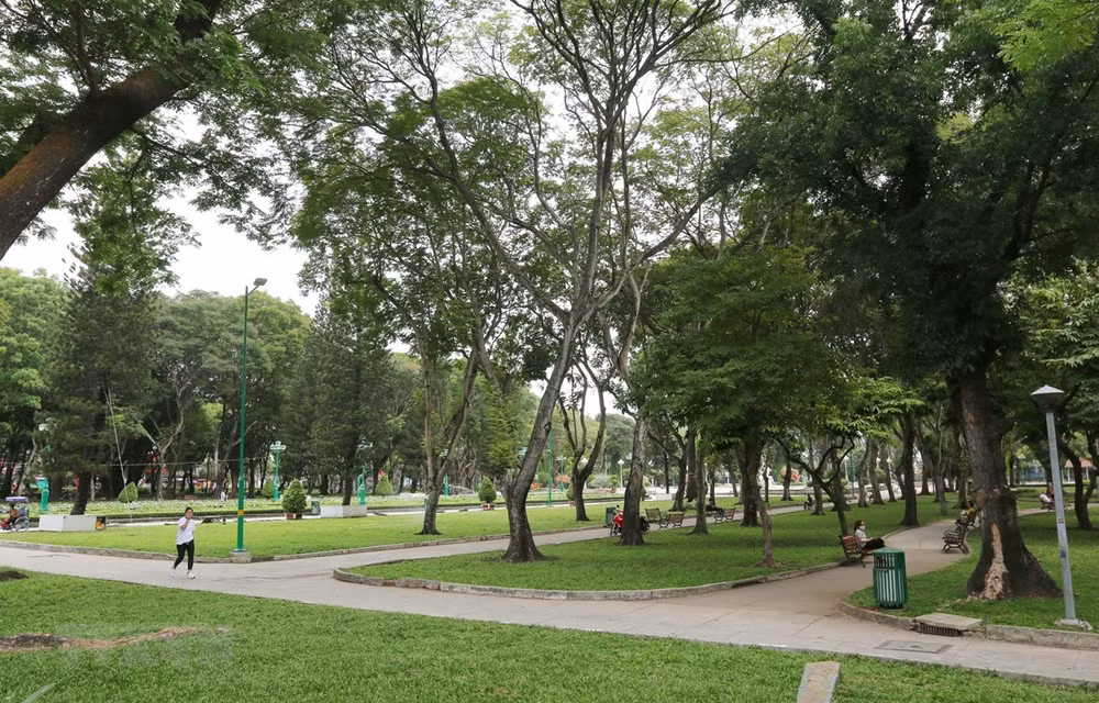 Vietnam seeks solutions to keep up with green urban development trend ảnh 1