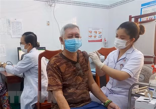 National COVID-19 caseload rises to 11,526,704 ảnh 1