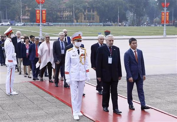 Historical witnesses look back on Paris Peace Accords ảnh 2