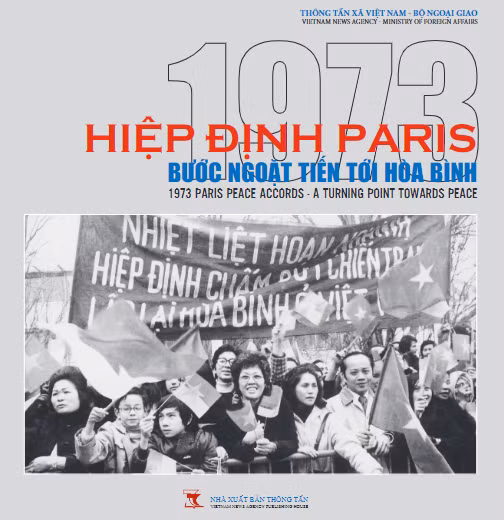 Vietnam News Agency debuts book on Paris Peace Accords ảnh 1