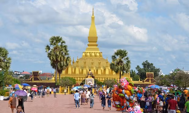 Laos sets economic growth target of 4.5% for 2023 ảnh 1