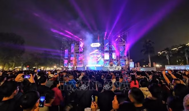 Hanoi to host cultural activities to welcome New Year 2024 ảnh 1