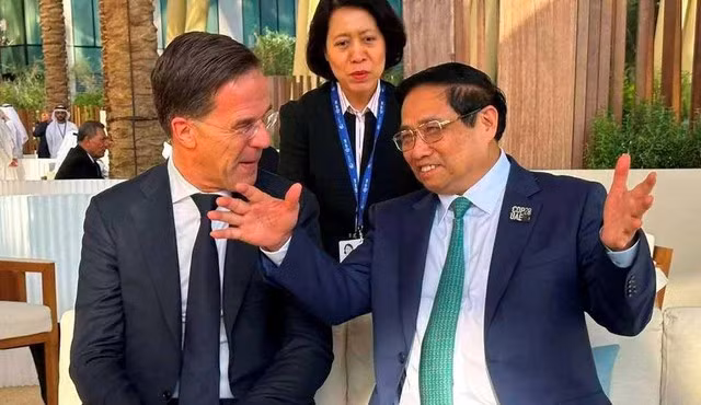 PM meets with leaders of countries, int'l organisations on sidelines of COP28 ảnh 2 PM meets with leaders of countries, int'l organisations on sidelines of COP28 ảnh 2