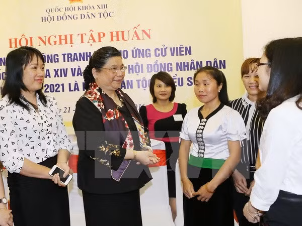 Ethnic minority candidates improve electioneering skills ảnh 1