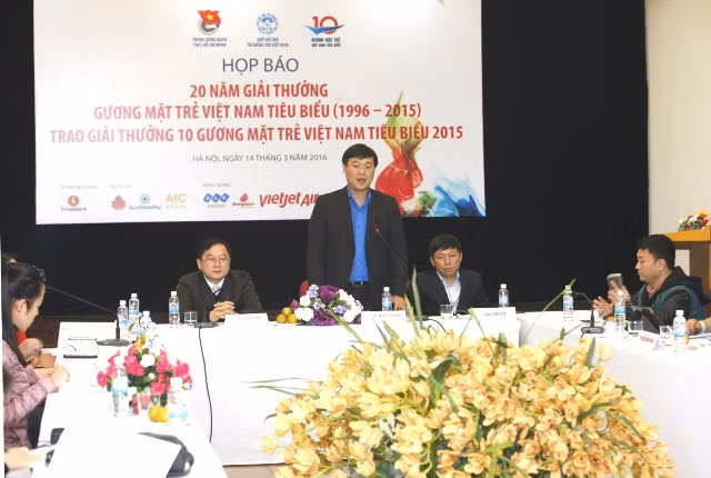 Vietnam’s 2015 top 10 outstanding youths to be announced ảnh 1