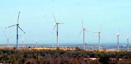 Vietnam looks to renewable energy ảnh 1