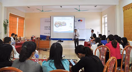 AEC brings opportunities, challenges to Vietnam’s tourism workforce ảnh 3