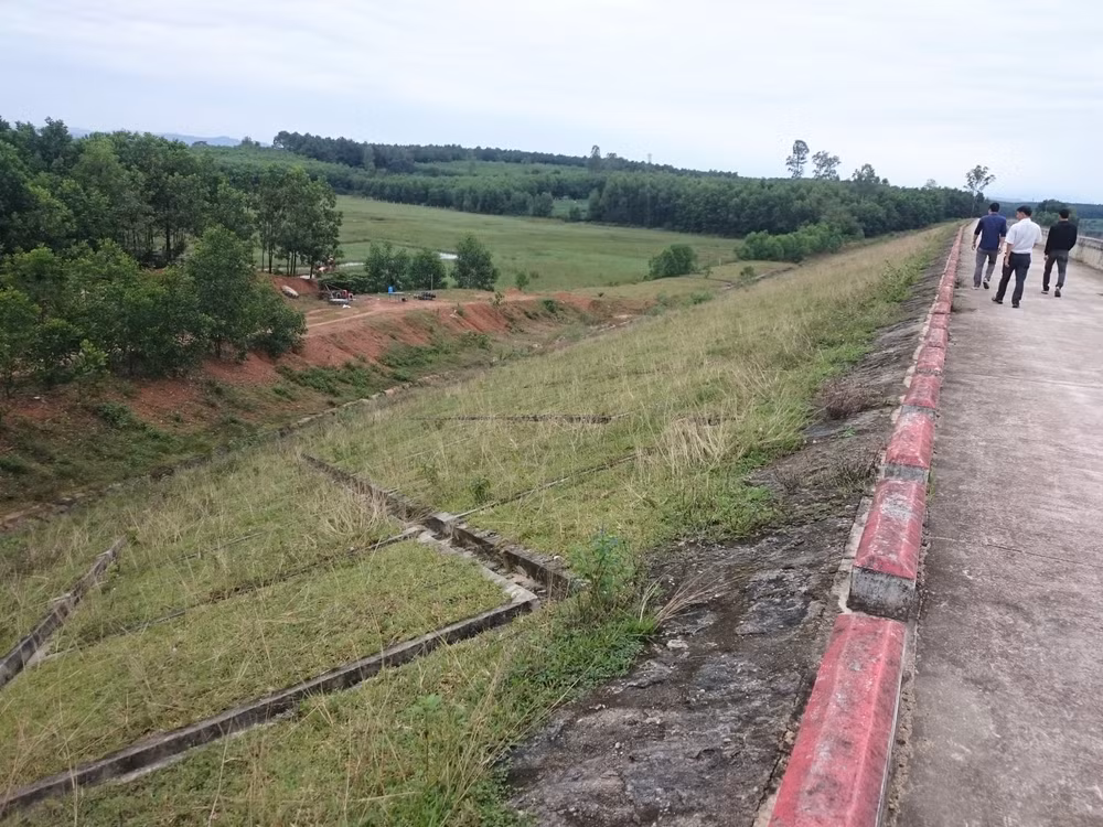 Quang Tri upgrades 12 reservoirs ảnh 1