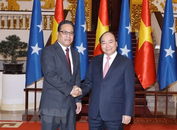 Vietnam develops wide-ranging cooperation with Micronesia ảnh 1