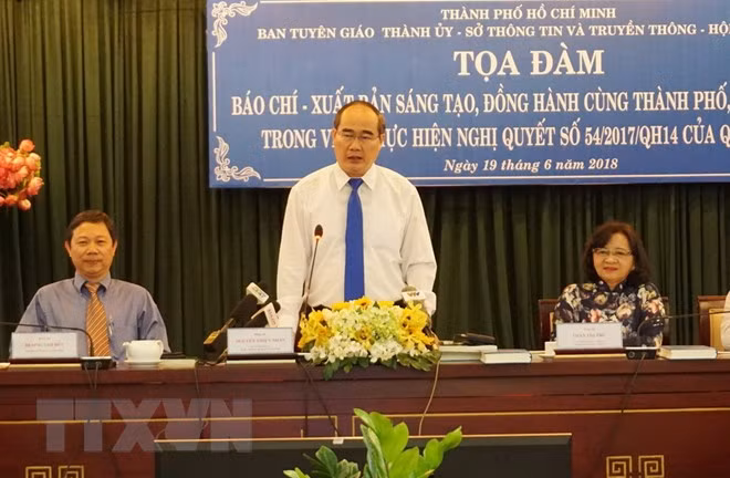 Forum highlights role of the press in HCM City’s development ảnh 1
