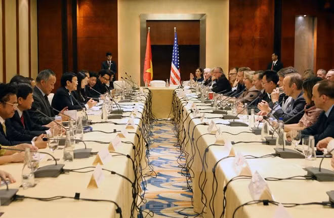 President meets US groups in Philippines ảnh 1