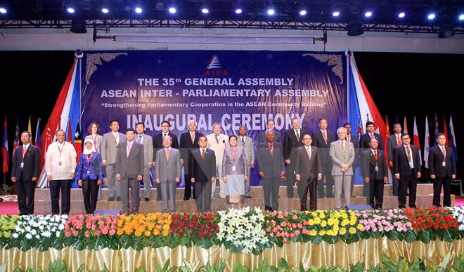 AIPA contributes to building ASEAN Community ảnh 1