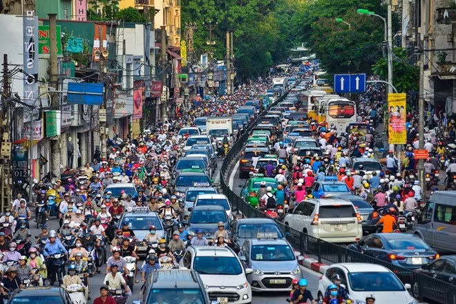 France helps Hanoi with air quality assessment ảnh 1