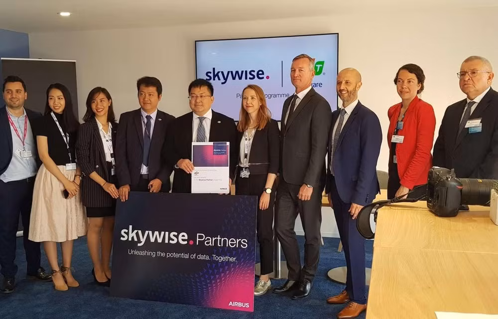 FPT becomes development partner of global aviation data platform ảnh 1 FPT becomes development partner of global aviation data platform ảnh 1