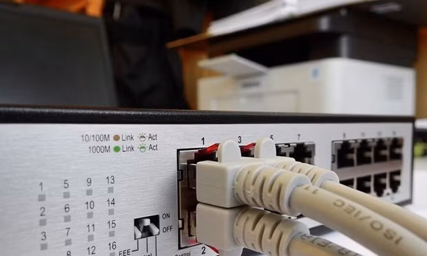 Incident disrupts intnernet connection on Asia-Africa-Europe 1 undersea cable ảnh 1