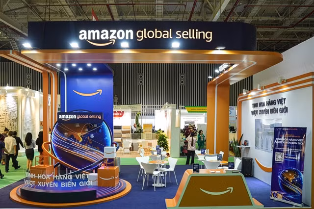 Amazon Global Selling offers consultancy at VIFA ASEAN 2023 ảnh 1