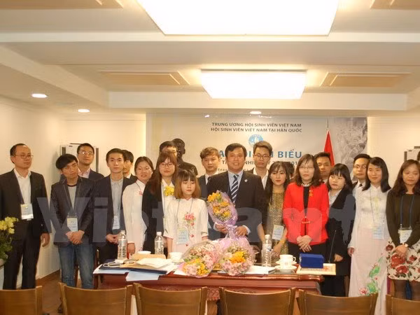 Vietnamese students in RoK hold sixth congress ảnh 1
