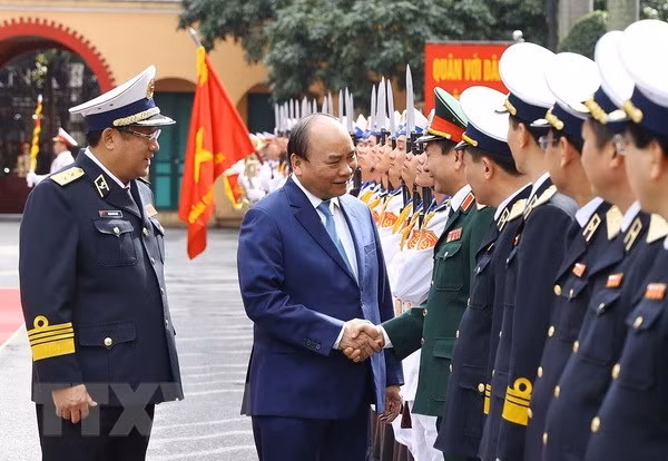 PM inspects combat readiness of Naval High Command ảnh 1