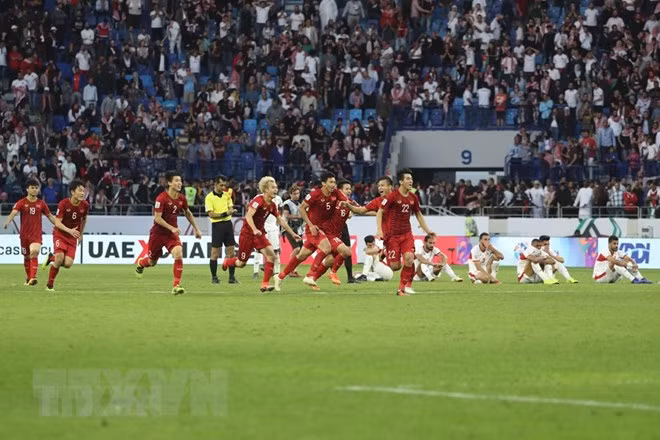Vietnam’s victory over Jordan at Asian Cup grabs int’l headlines ảnh 1