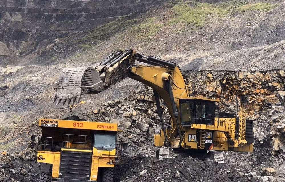 Vinacomin sets to sell 49 million tonnes of coal in 2020 ảnh 1