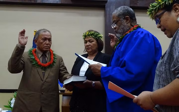 Congratulations to new Marshall leaders ảnh 1