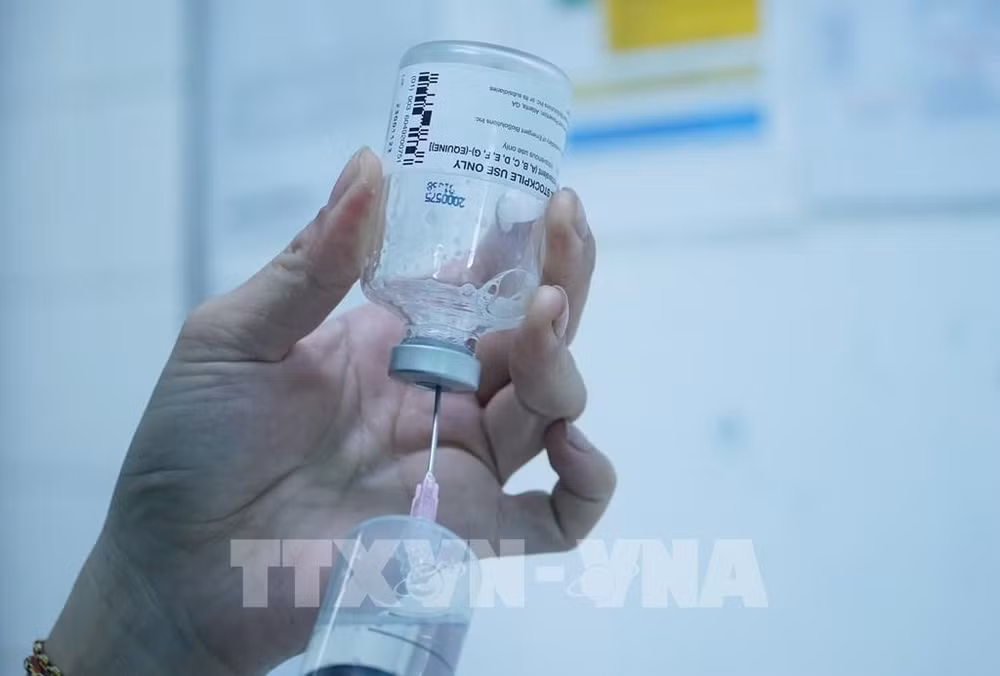 Vietnam to set up three to six storage centres for rare drugs ảnh 1