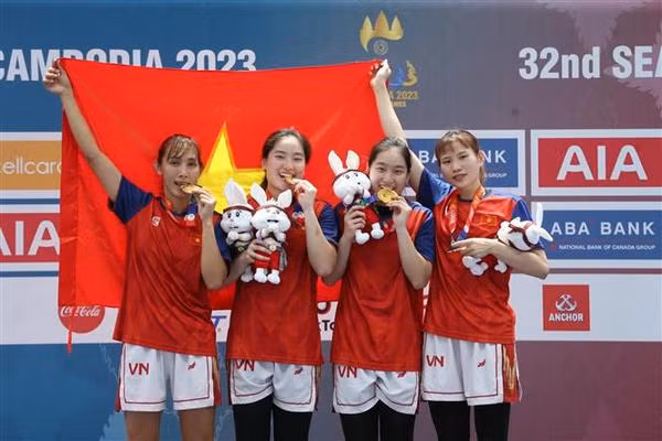 Vietnam leaves deep impressions at SEA Games 32 ảnh 6