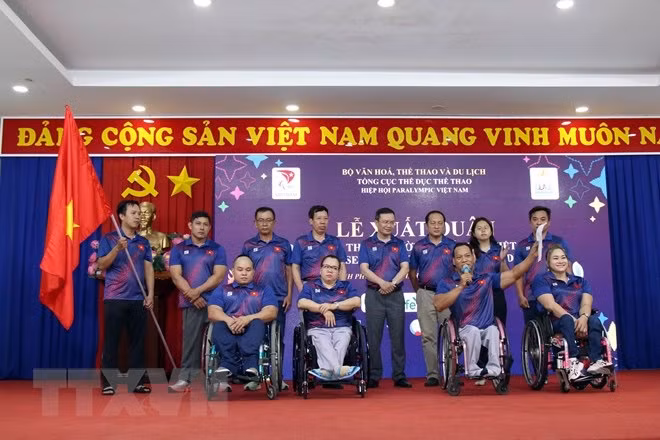 Send-off ceremony for Vietnamese team to ASEAN Para Games 12 ảnh 1